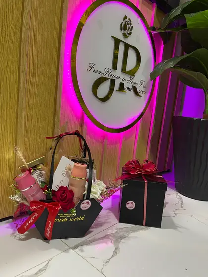 Bouquets et cadeaux d'anniversaire à Tetouan 16