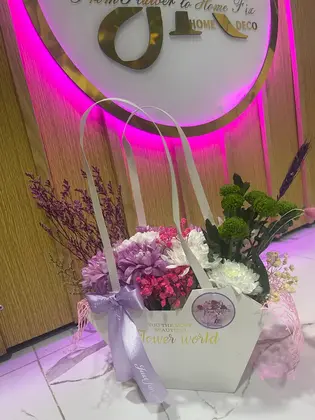 Paniers et sacs fleuris à Tetouan 10