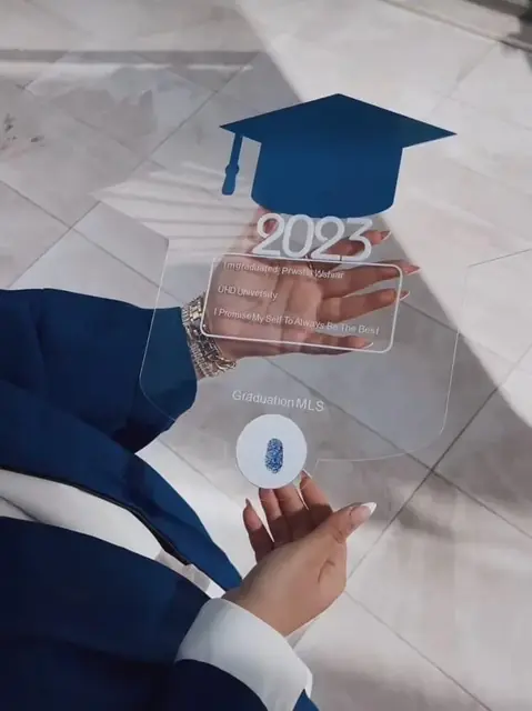 Cadeau acrylique souvenir de graduation à Tetouan