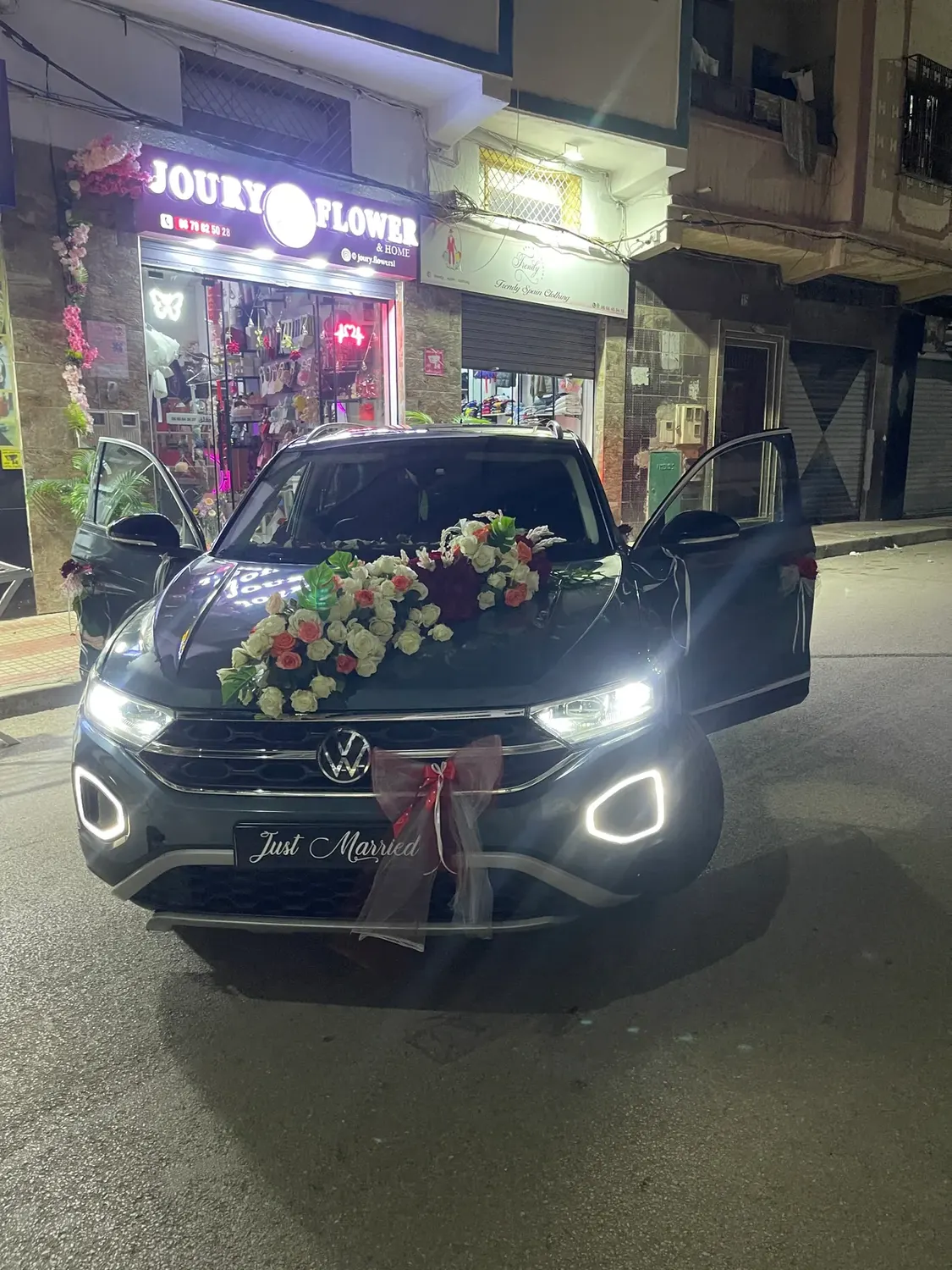Baby car decor by Joury Flowers